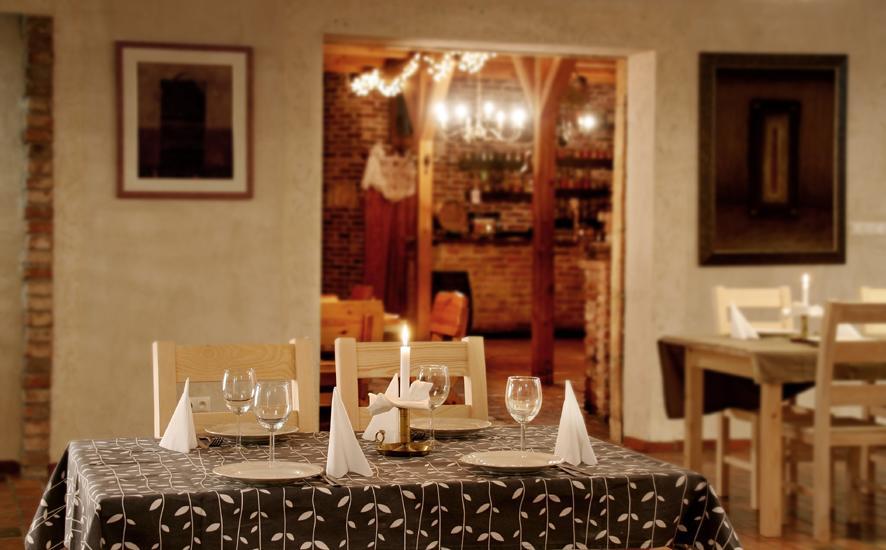 Stajnia Bialy Borek Biskupice Kocurów Exterior foto